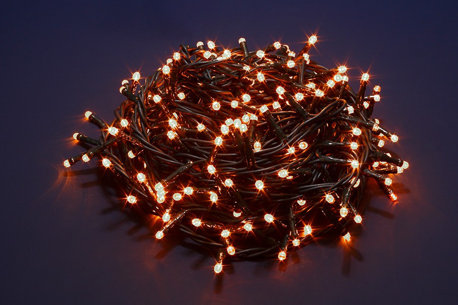 Serie 100 Led Uso Esterno 8F Caldo
