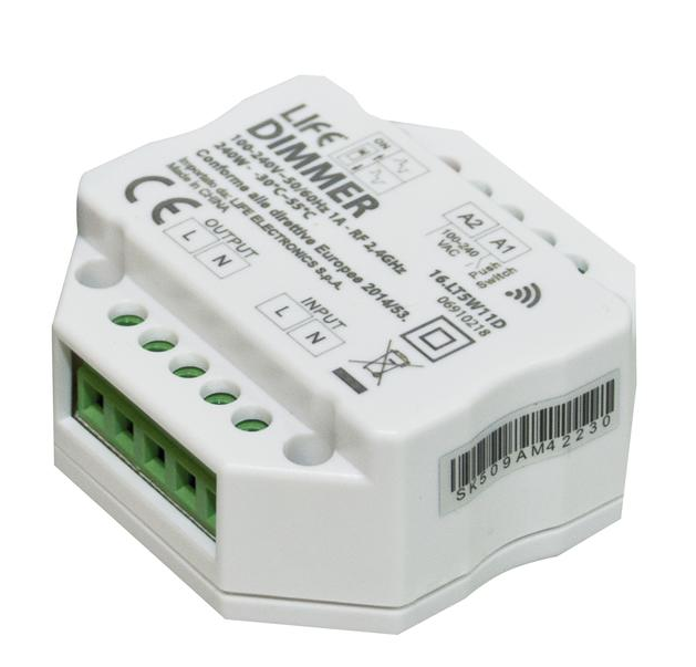 Ricevitore Dimmer monocolore triac da RF2,4GHz a 1CH*240W 100-240V~, con pulsante cablato,52x52x26mm