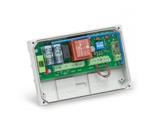 CENTRALE SERRANDE 230V M.FRQ+AUX F03-S06MFA